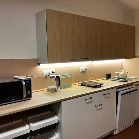 Ve Sportovni Hale Appartement